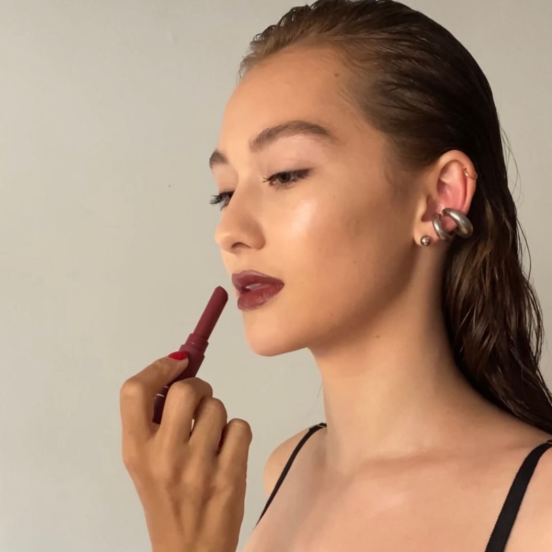 Get Lola Tung’s Romantic Fall Look in 4 Simple Steps