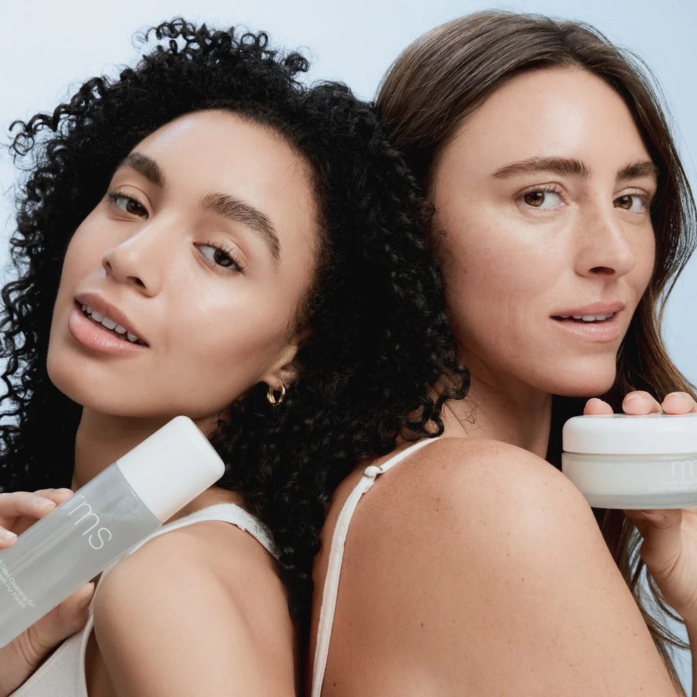 Natural Face Cleanser for Sensitive Skin: A Clean Beauty Guide
