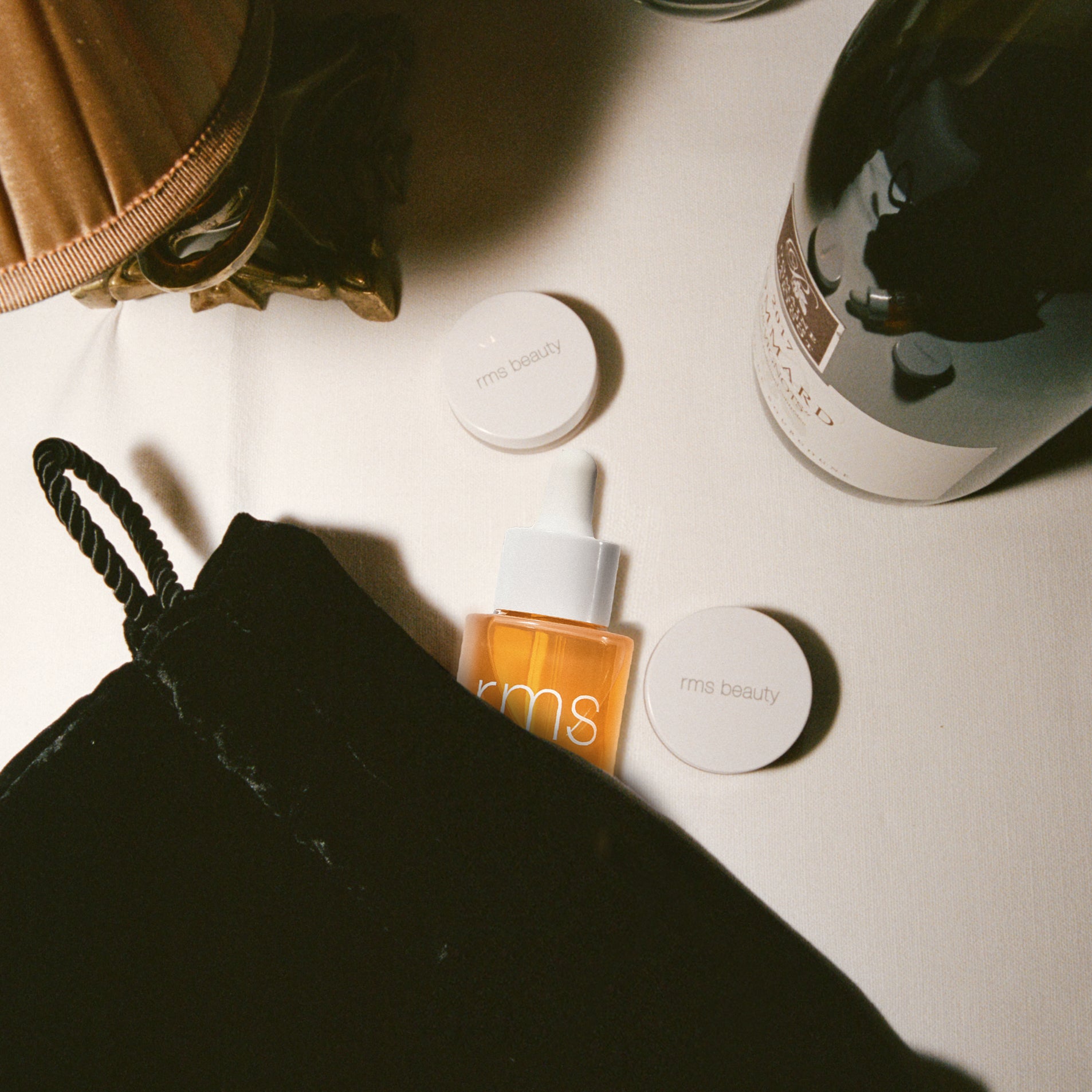 Holiday Gift Guide for Skincare Enthusiasts
