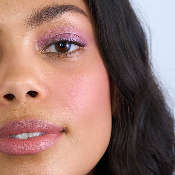 Festival Beauty Looks 2024: Meet Your Clean Makeup Routine