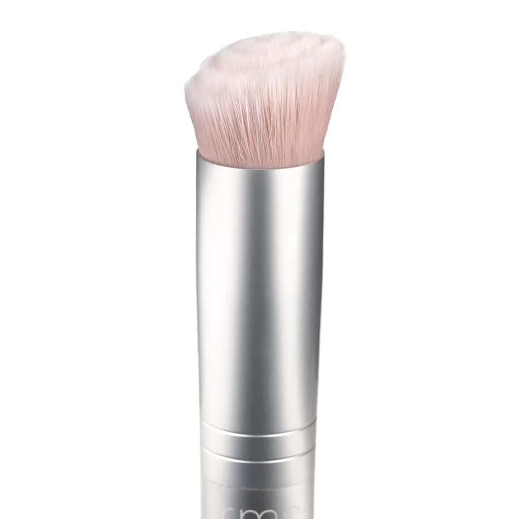 Powder vs. Liquid Foundation: Which One Is Better?